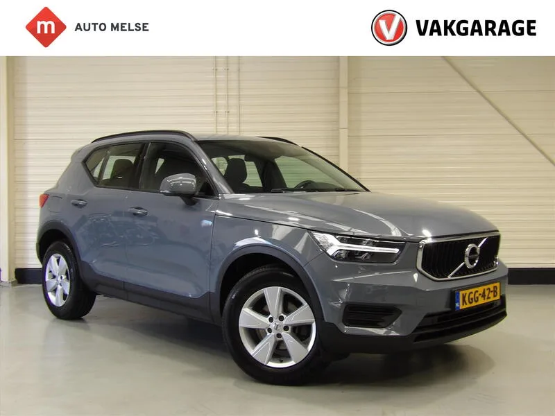 Volvo XC40 (2022) — foto 1