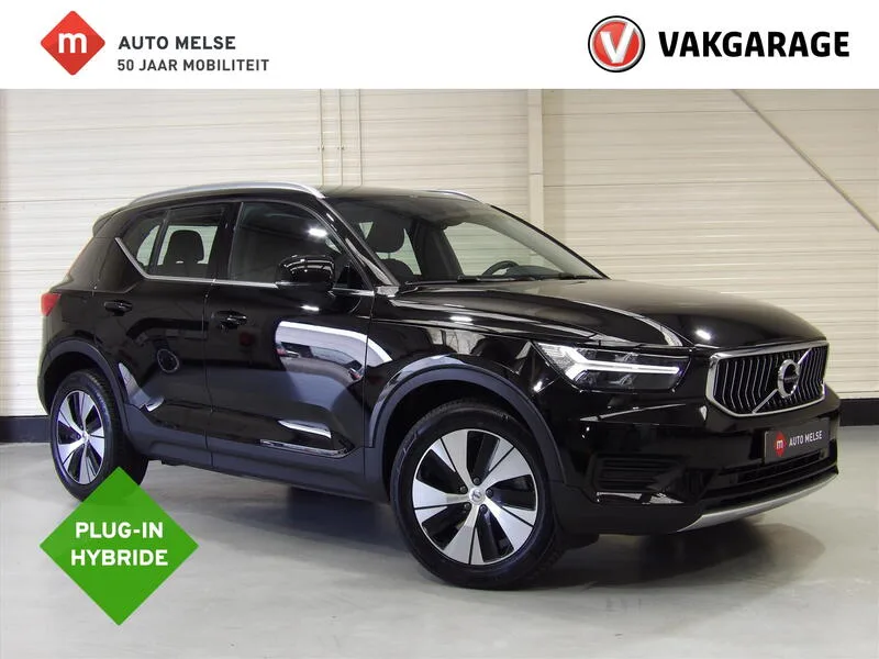 Volvo XC40 (2021) — foto 1