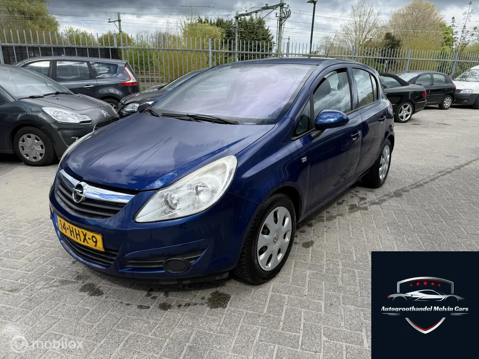 Opel Corsa (2008) — foto 1