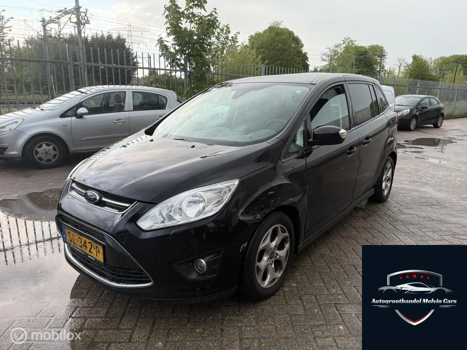 Ford Grand C-Max (2013) — foto 1