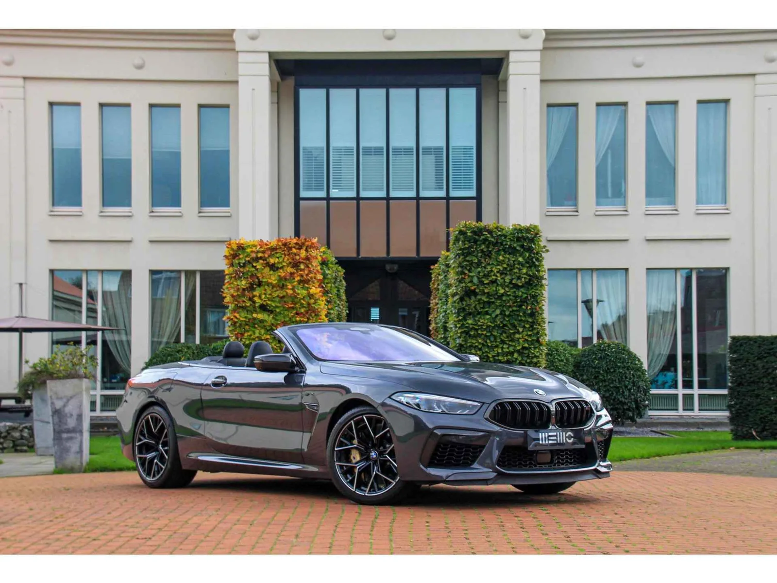 BMW 8-Serie (2020) — foto 1