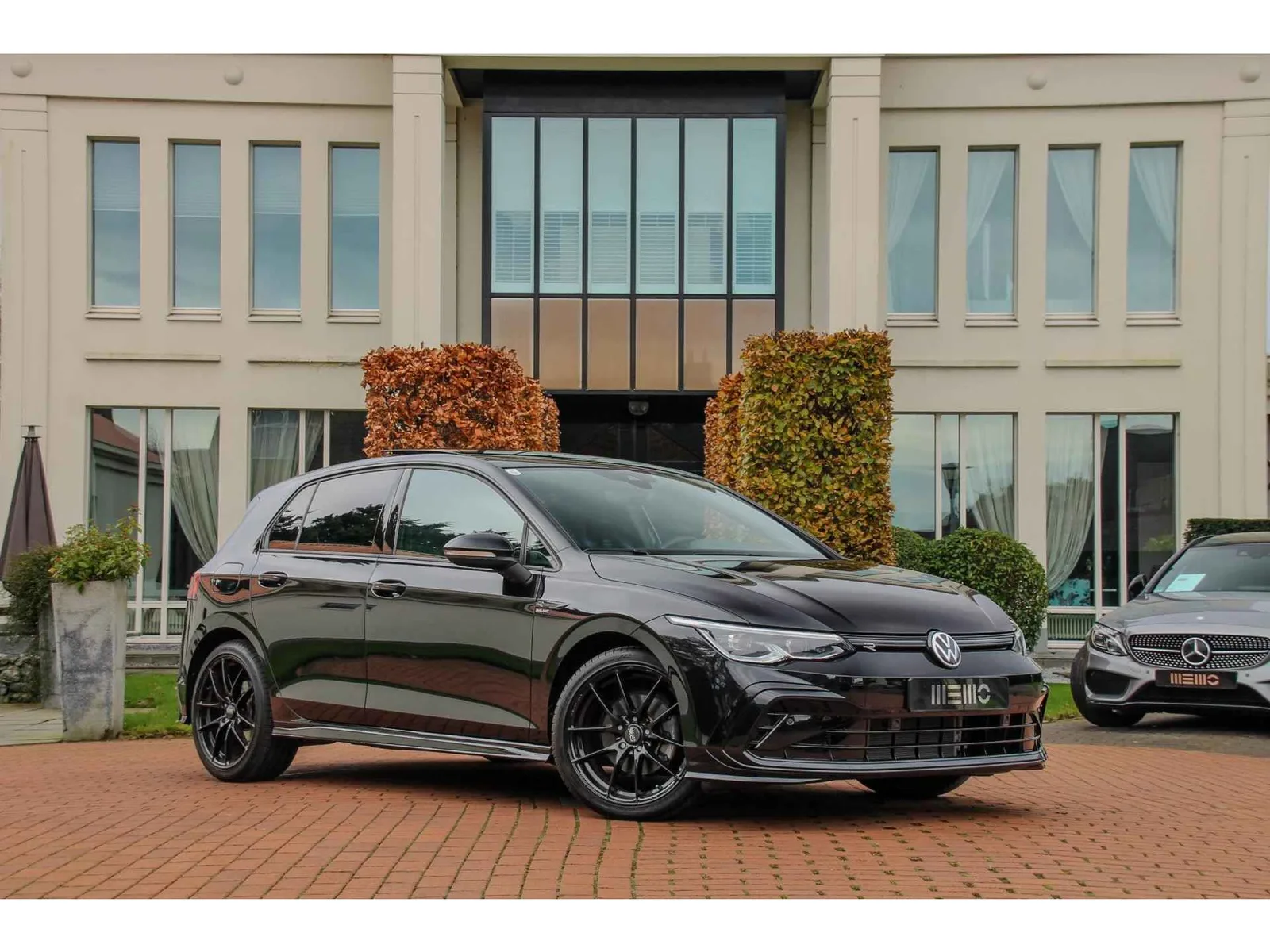 Volkswagen Golf (2020) — foto 1