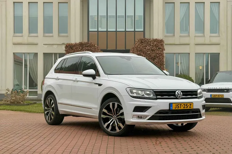Volkswagen Tiguan (2016)