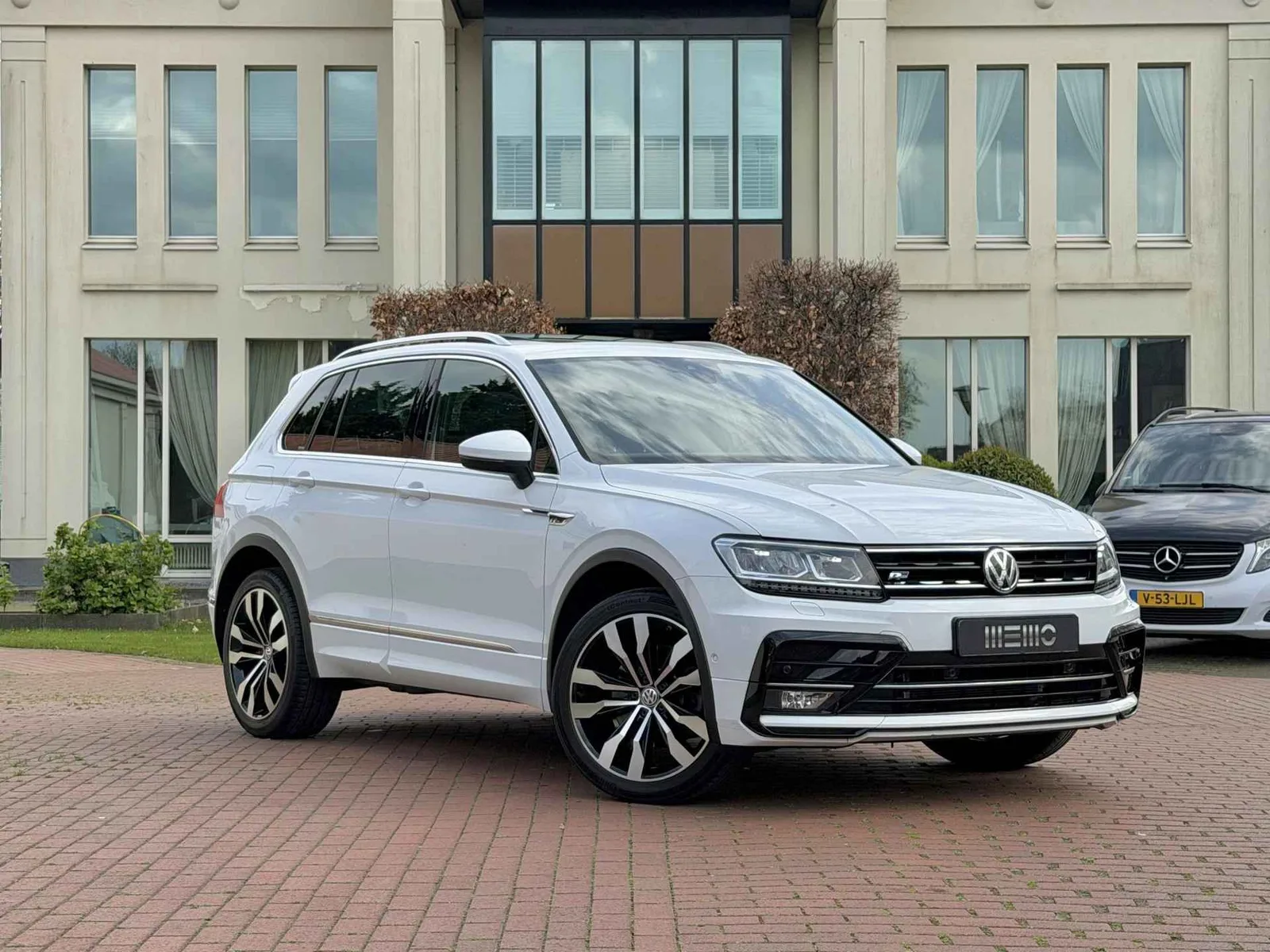 Volkswagen Tiguan (2017) — foto 1