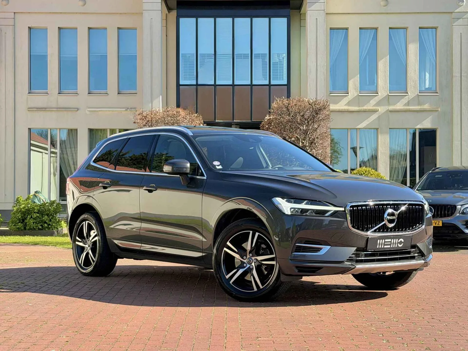 Volvo XC60 (2018) — foto 1