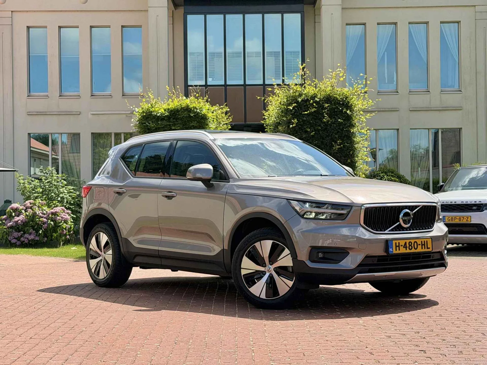 Volvo XC40 (2020) — foto 1