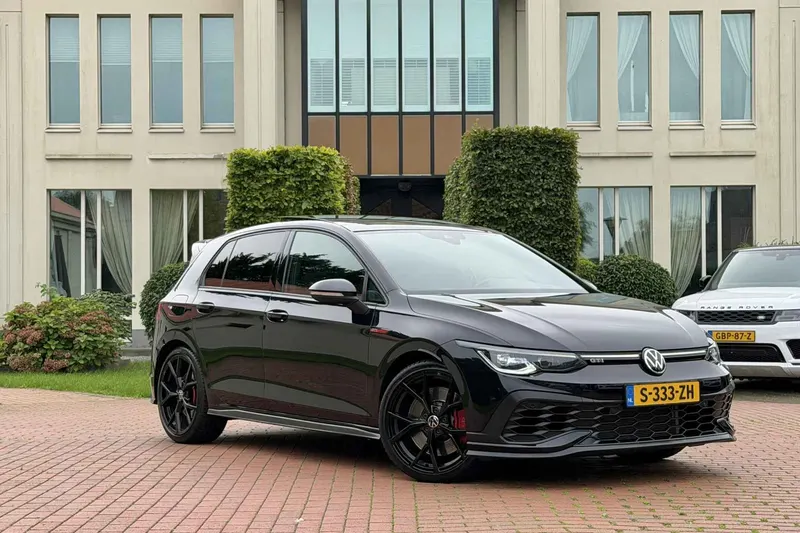 Volkswagen Golf (2022)