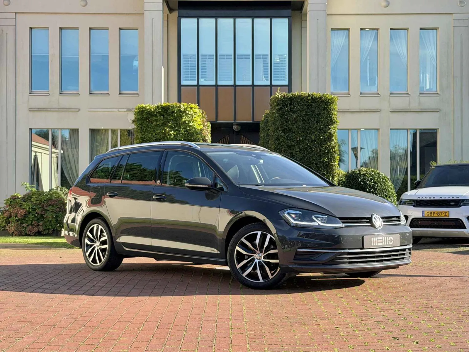 Volkswagen Golf (2018) — foto 1