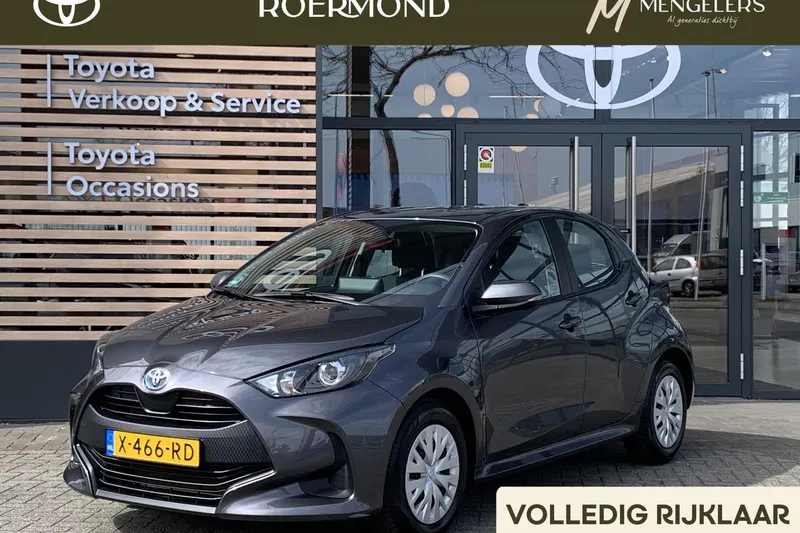 Toyota Yaris (2024)
