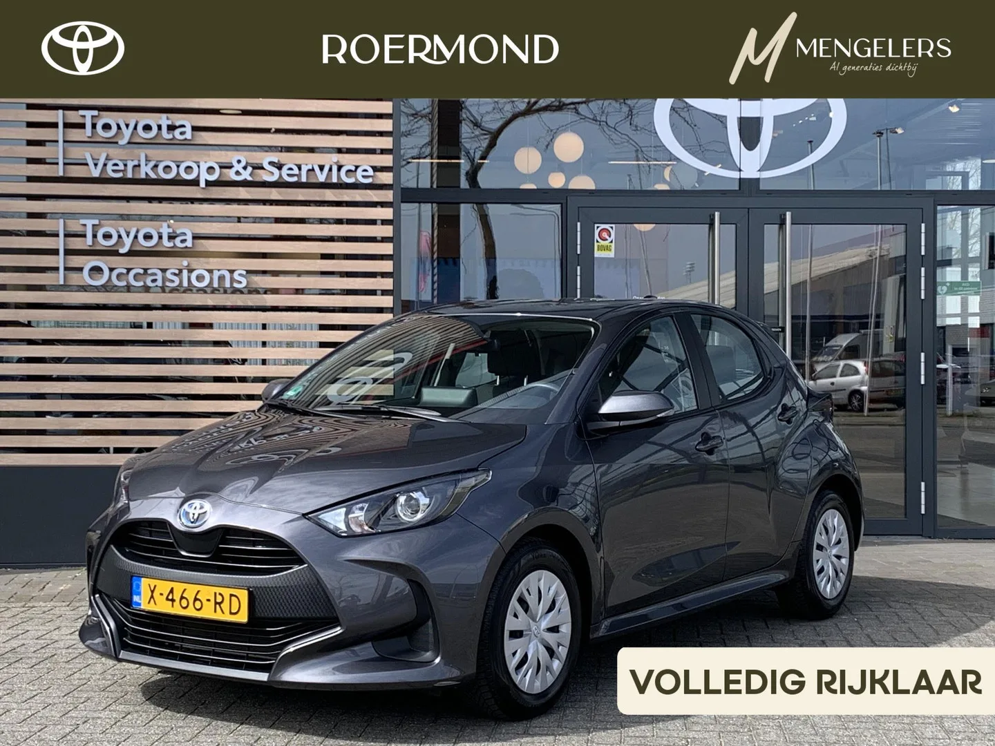 Toyota Yaris (2024) — foto 1
