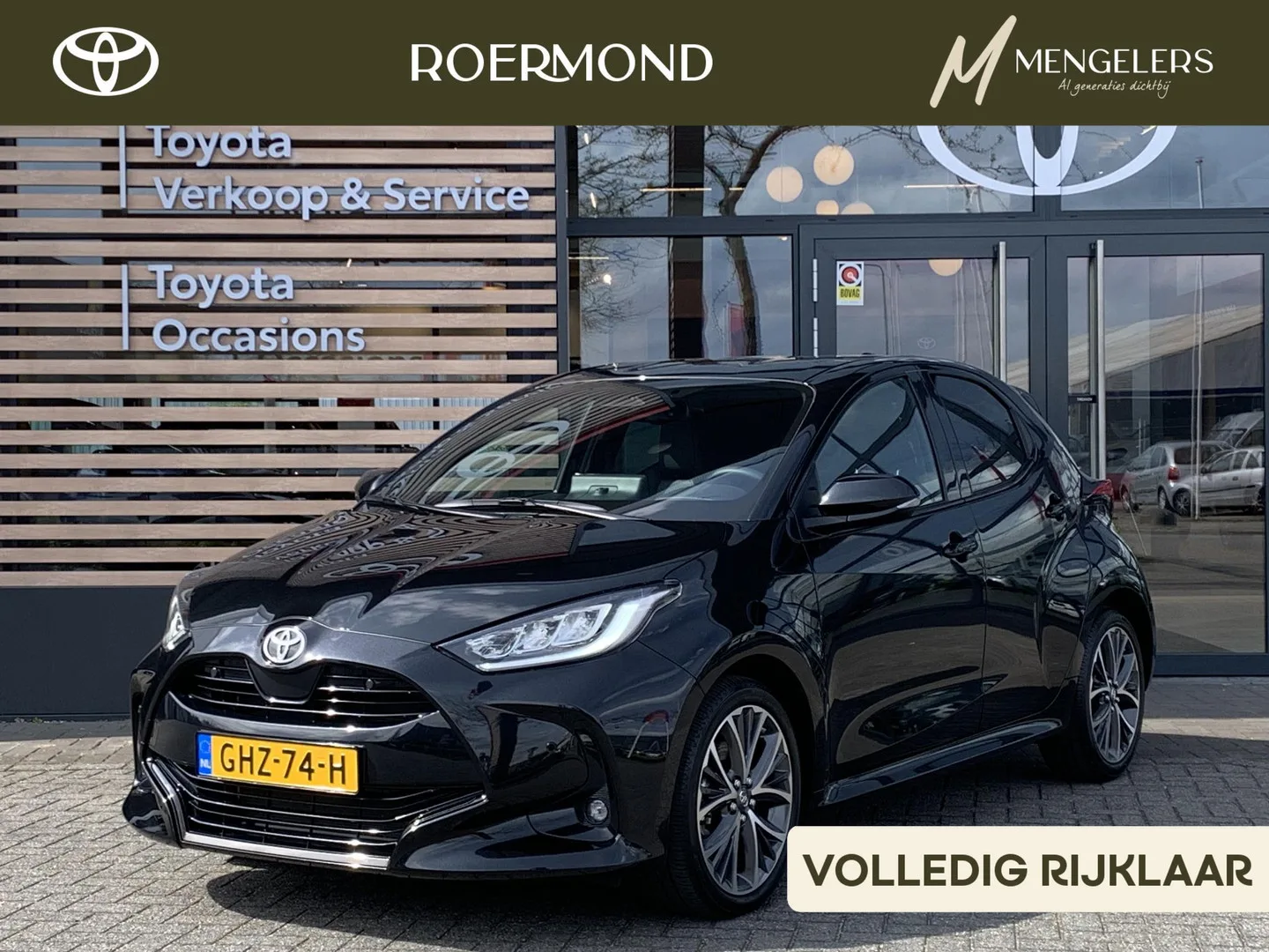 Toyota Yaris (2024) — foto 1