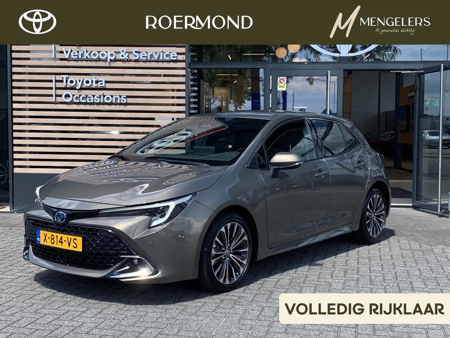Toyota Corolla (2024) — foto 1