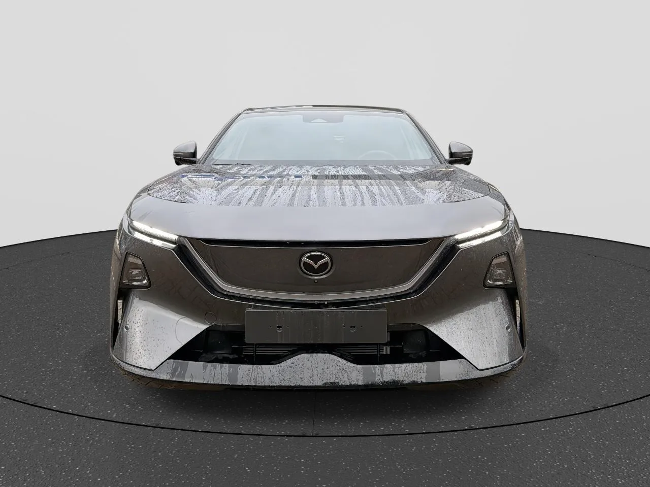 Mazda CX-6e (2026) — foto 1