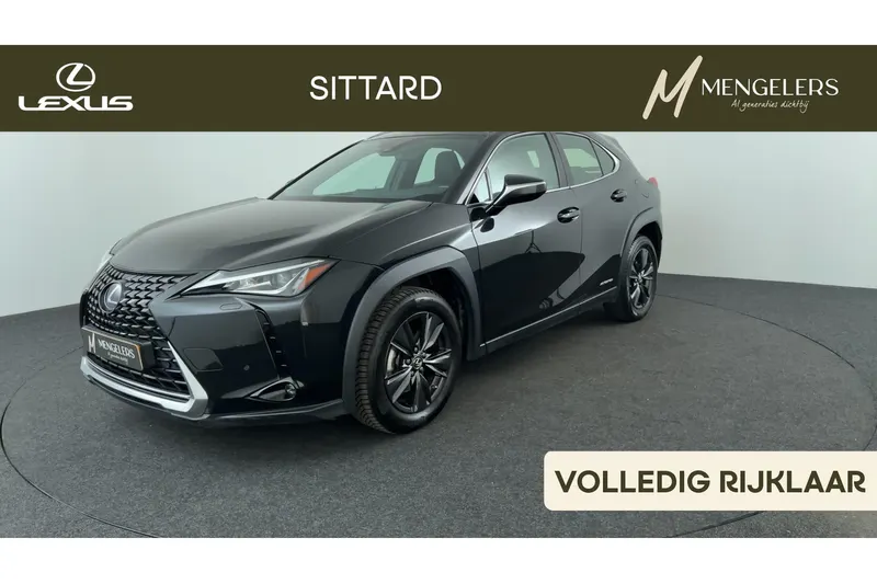 Lexus UX (2020)