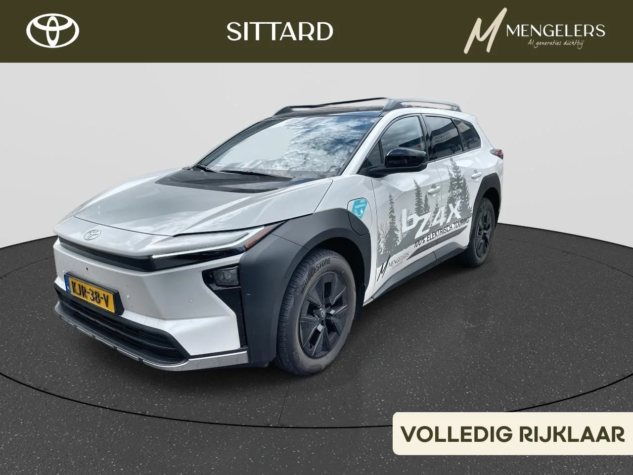 Toyota bZ4X (2026) — foto 1