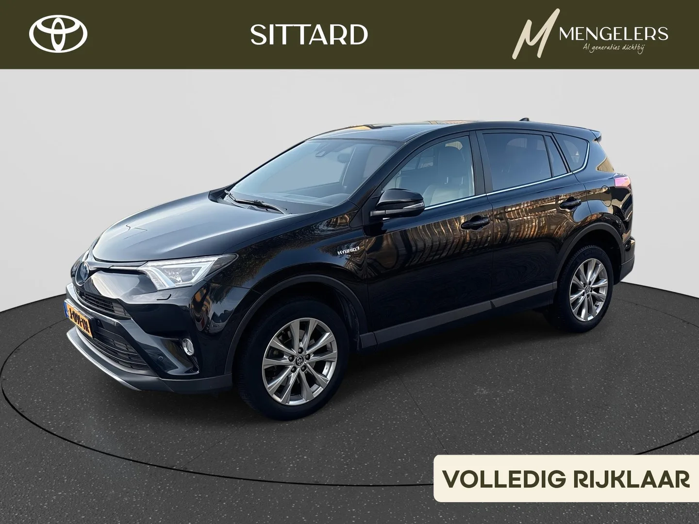 Toyota RAV4 (2017) — foto 1