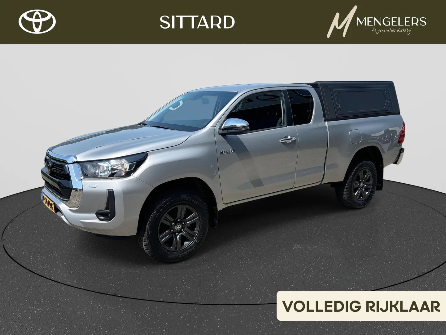 Toyota Hilux (2024) — foto 1