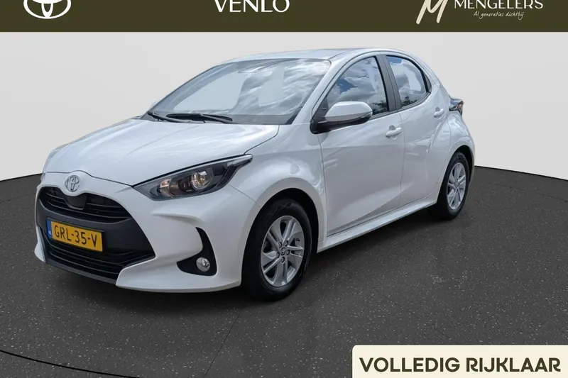 Toyota Yaris (2024)
