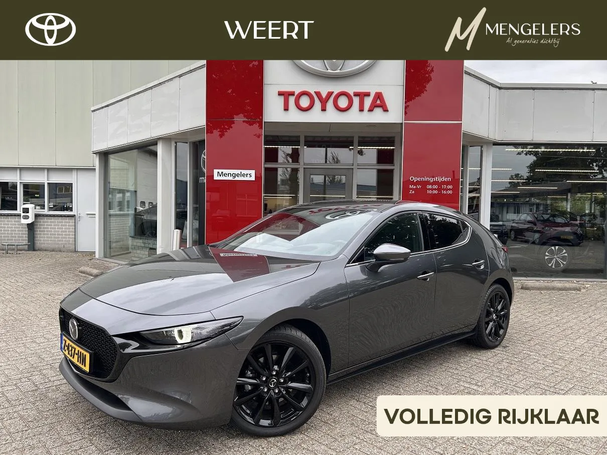 Mazda 3 (2023) — foto 1