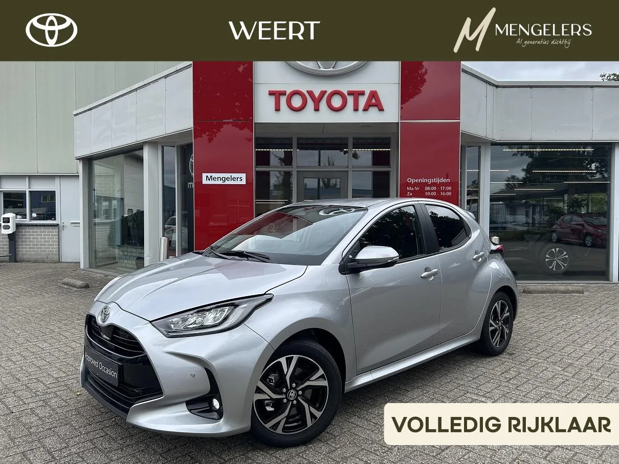 Toyota Yaris (2025) — foto 1