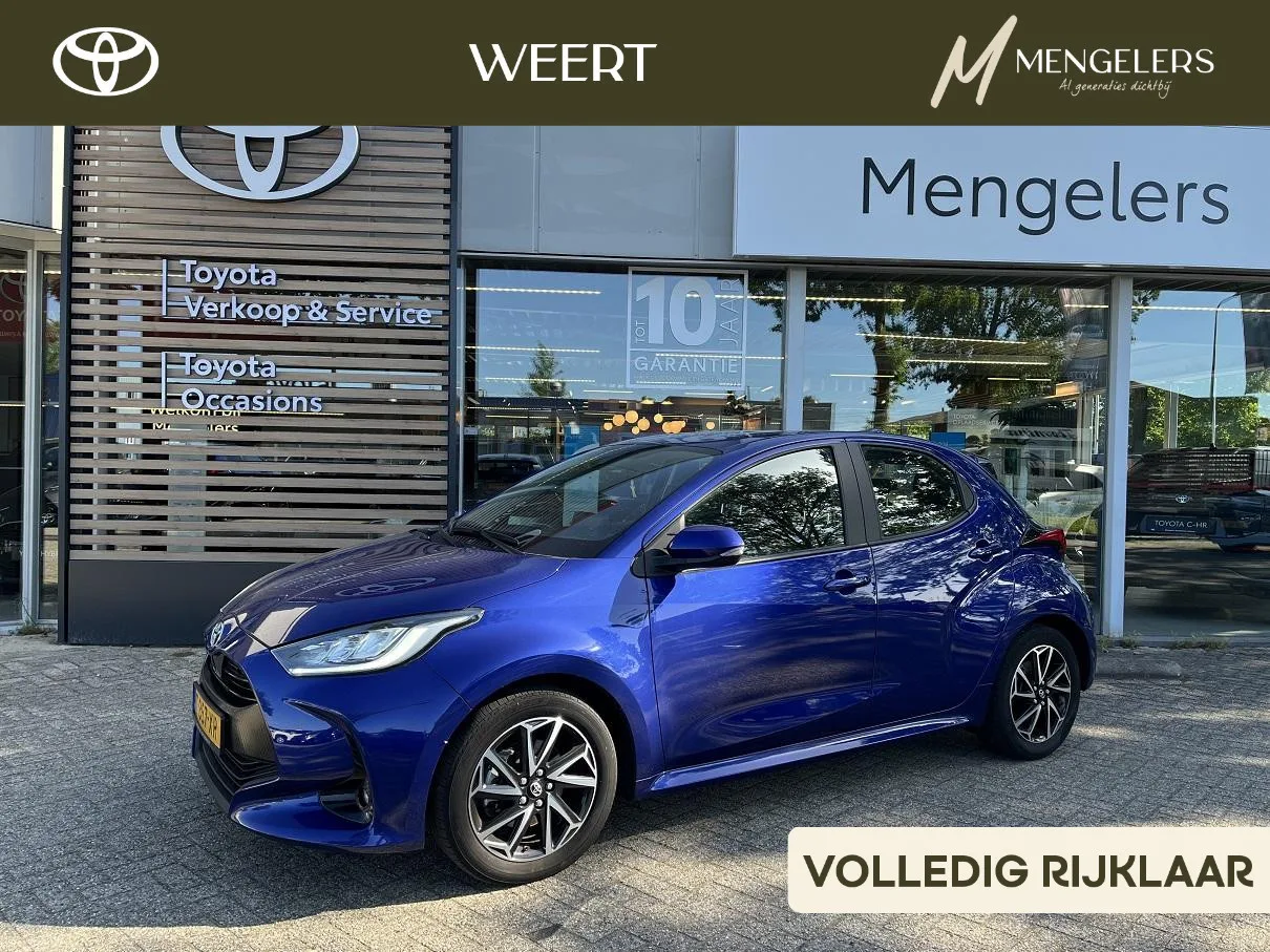 Toyota Yaris (2023) — foto 1