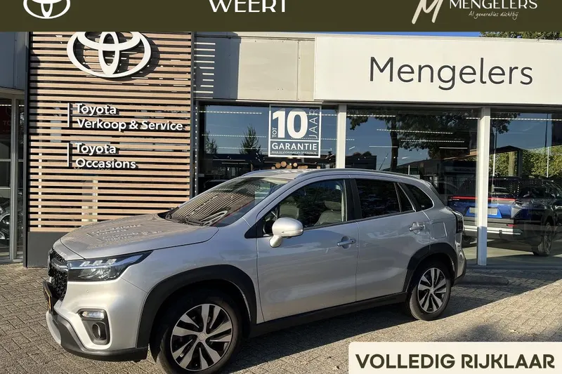 Suzuki S-Cross (2023)