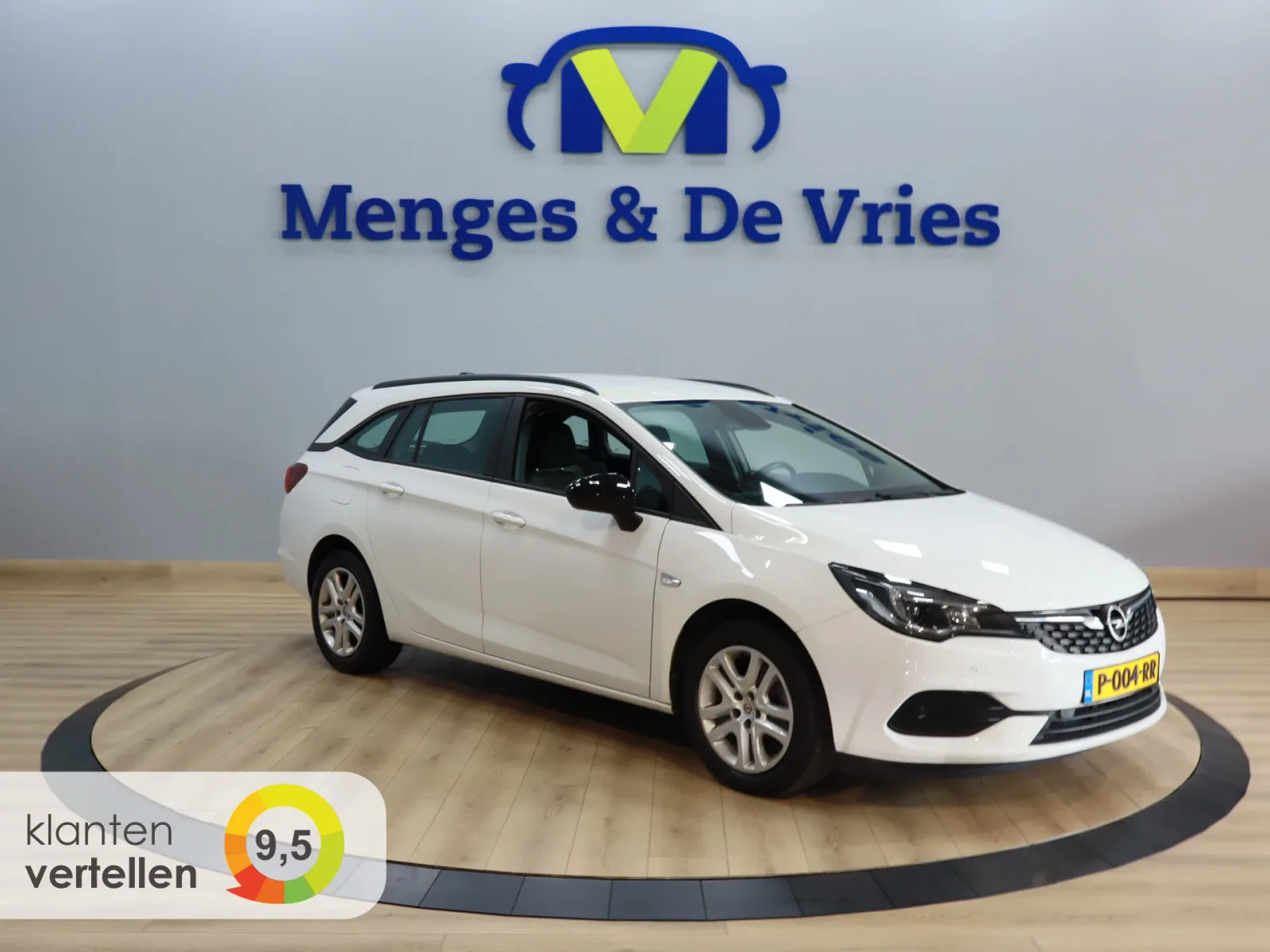 Opel Astra (2022) — foto 1