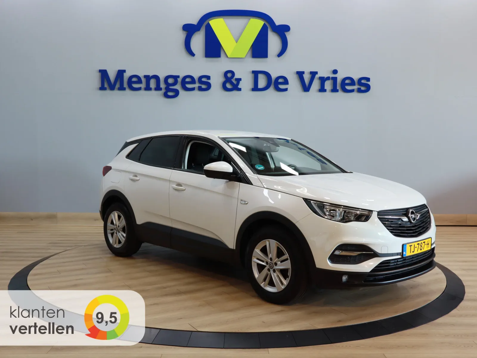 Opel Grandland X (2018) — foto 1