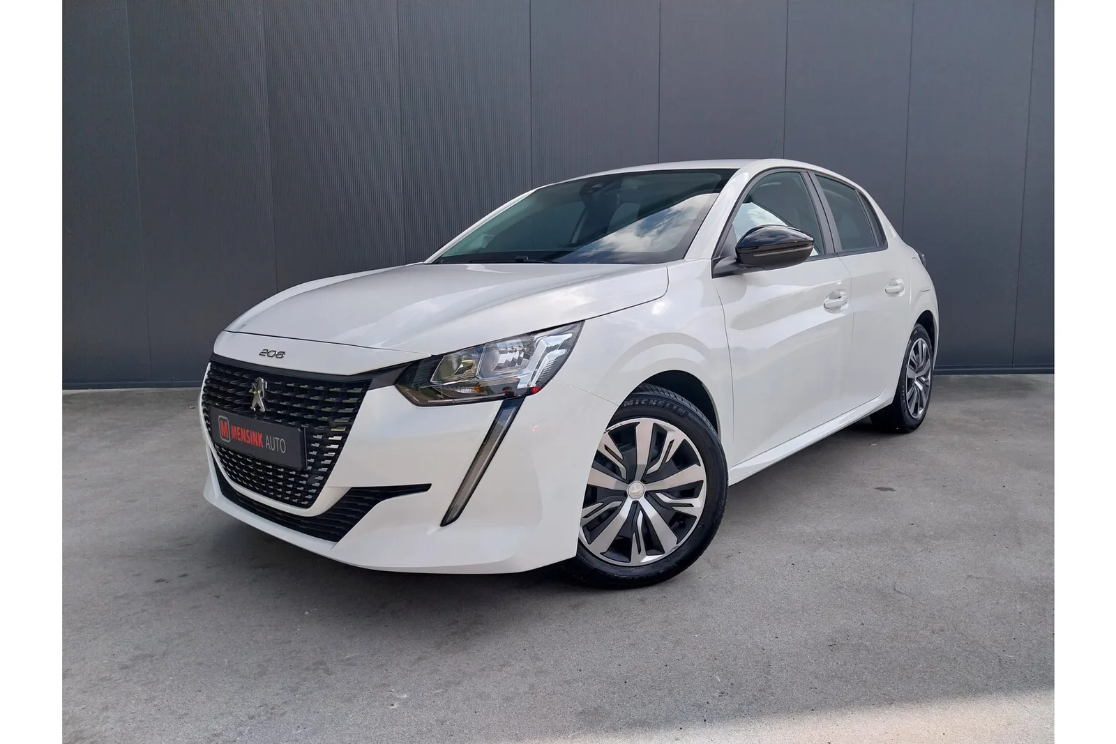 Peugeot 208 (2023) — foto 1
