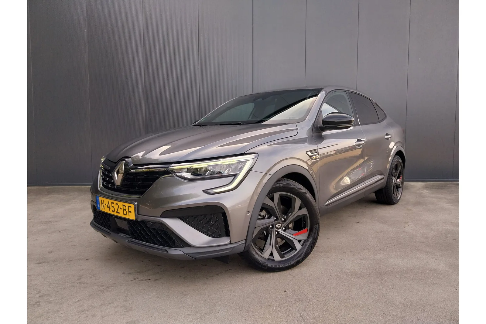 Renault Arkana (2021) — foto 1