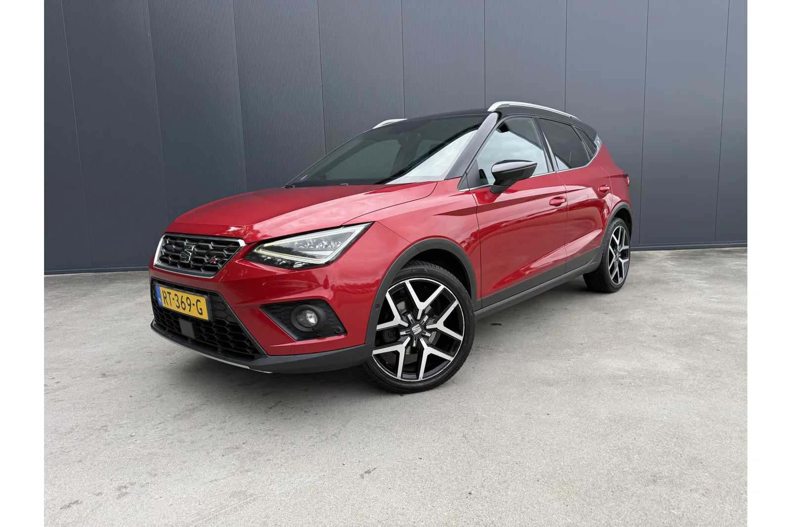 SEAT Arona (2018) — foto 1