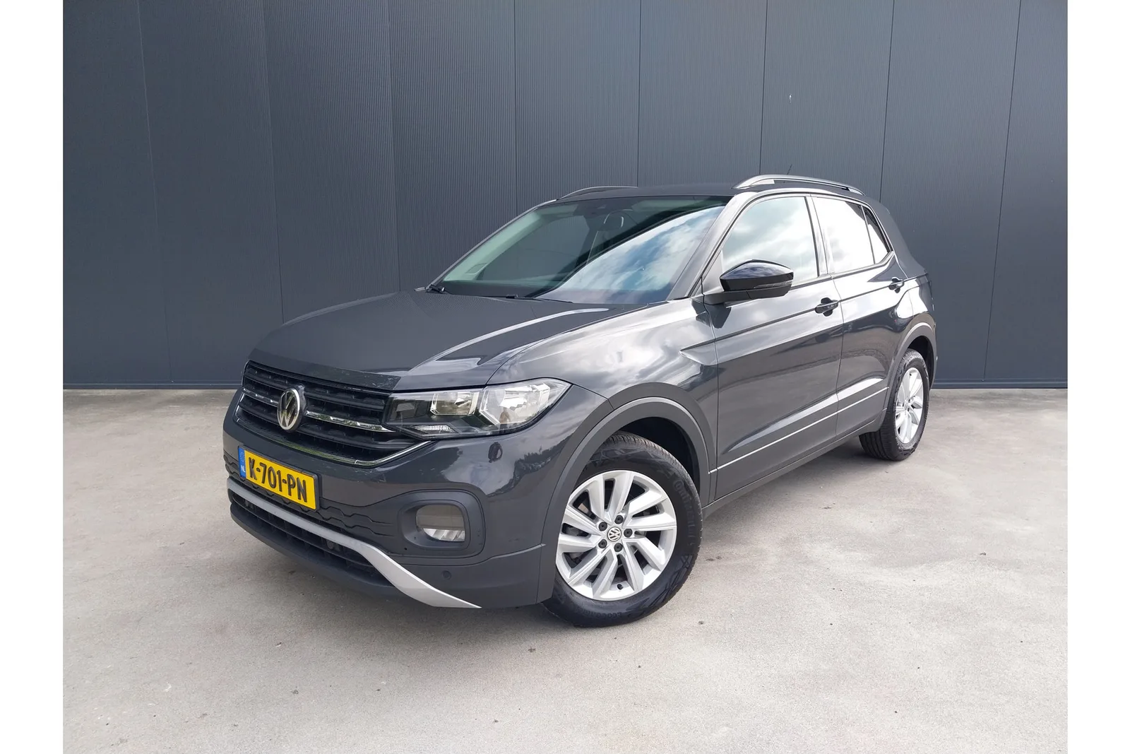 Volkswagen T-Cross (2020) — foto 1