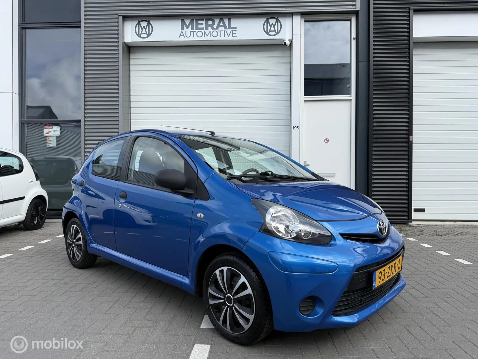 Toyota Aygo (2012) — foto 1