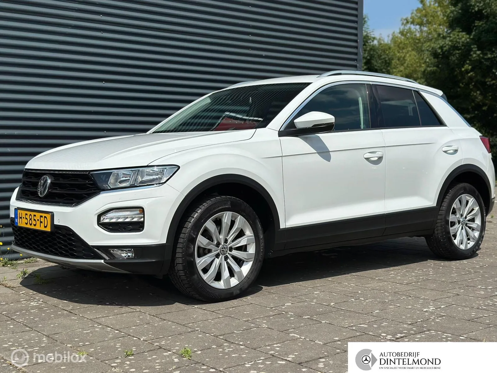Volkswagen T-Roc (2020) — foto 1