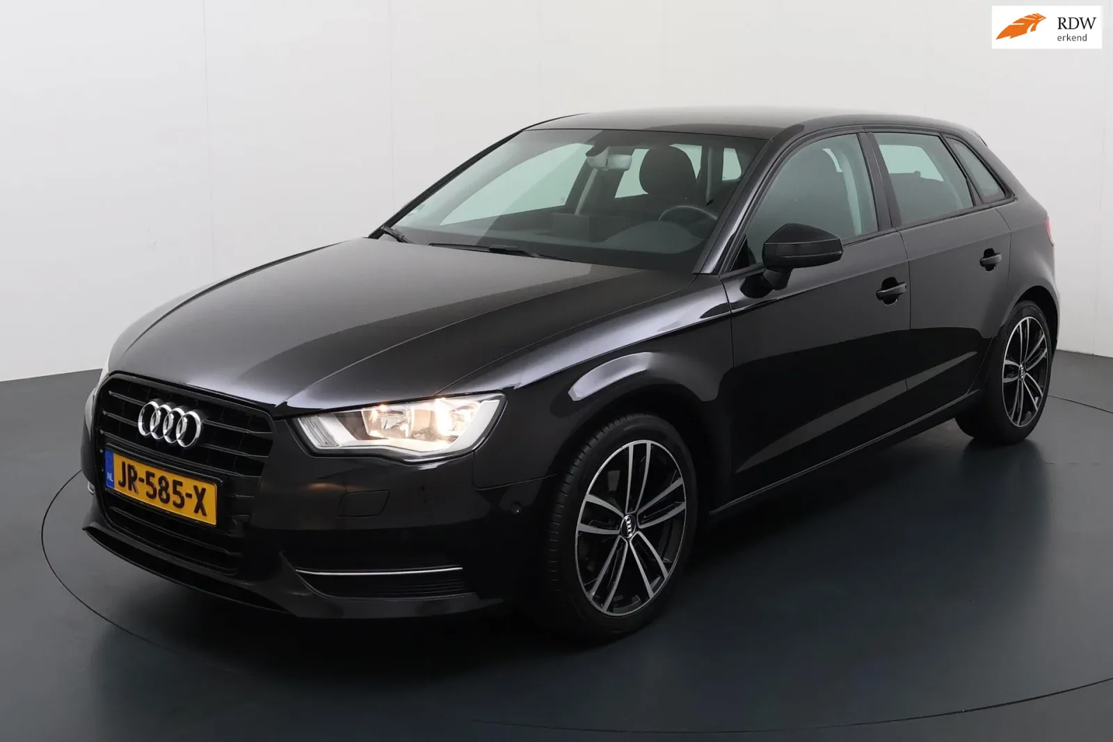 Audi A3 (2016) — foto 1