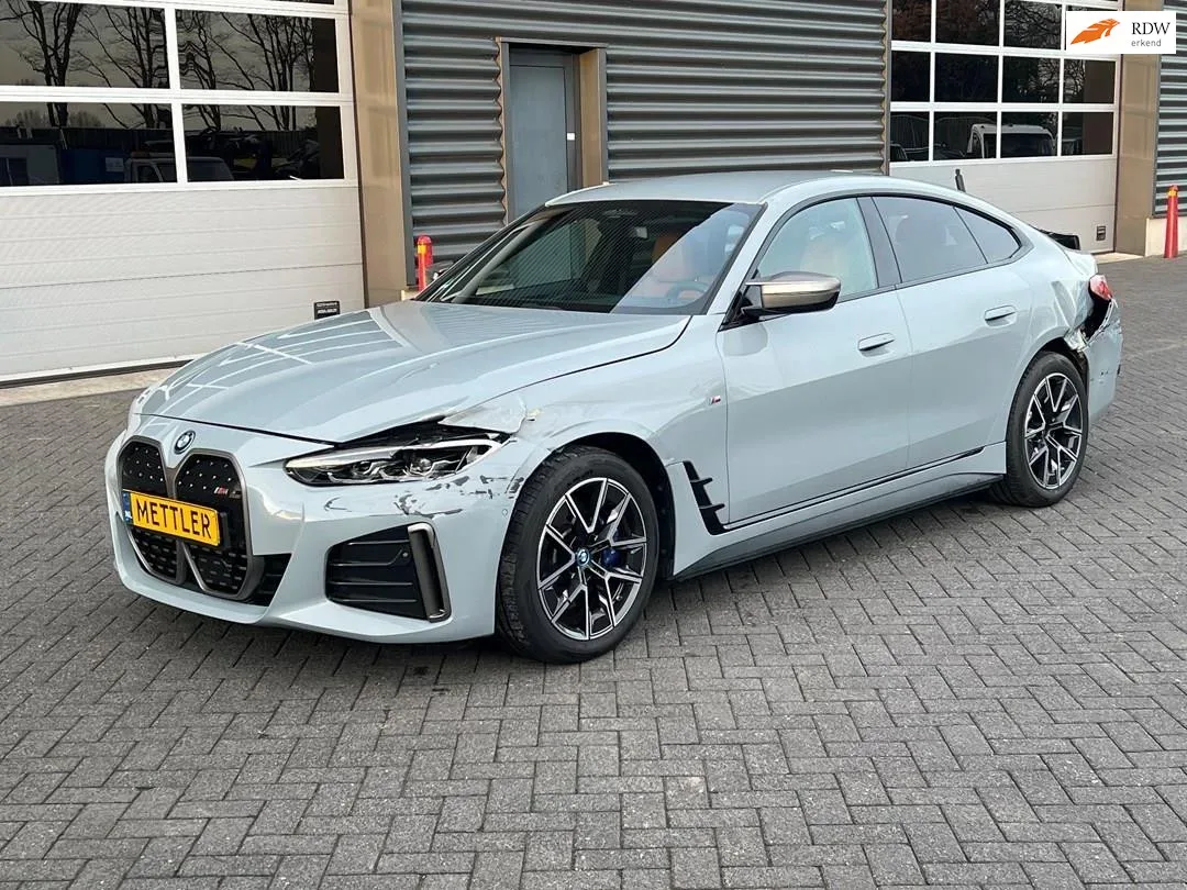 BMW i4 (2023) — foto 1