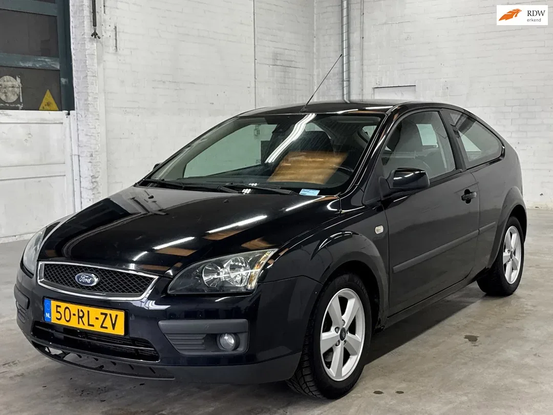 Ford Focus (2005) — foto 1