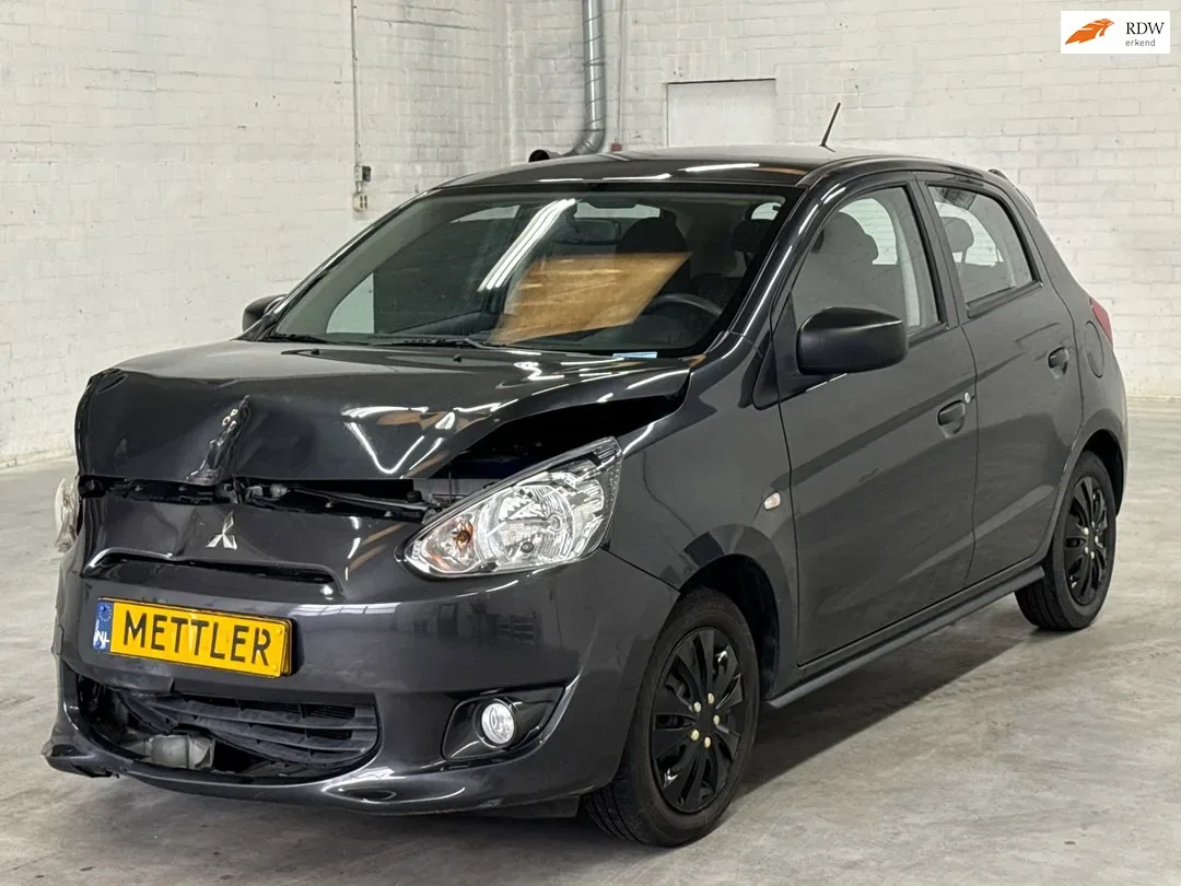 Mitsubishi Space Star (2014) — foto 1