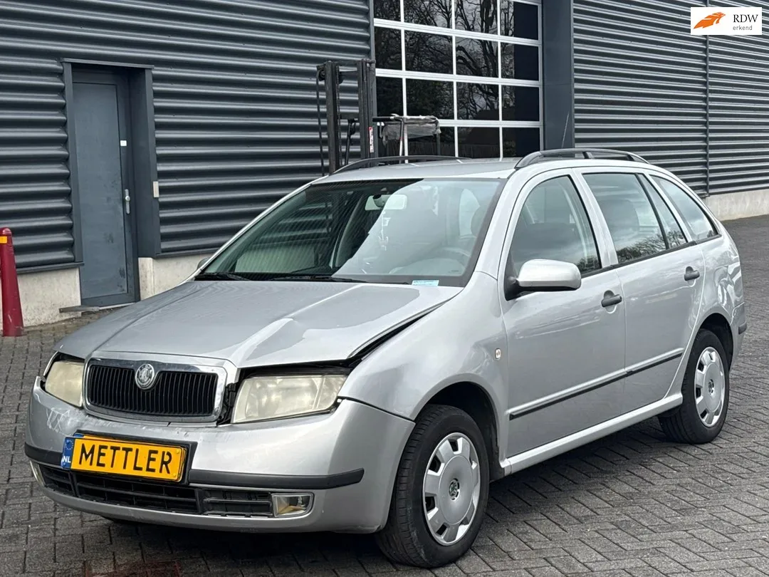 Škoda Fabia (2003) — foto 1