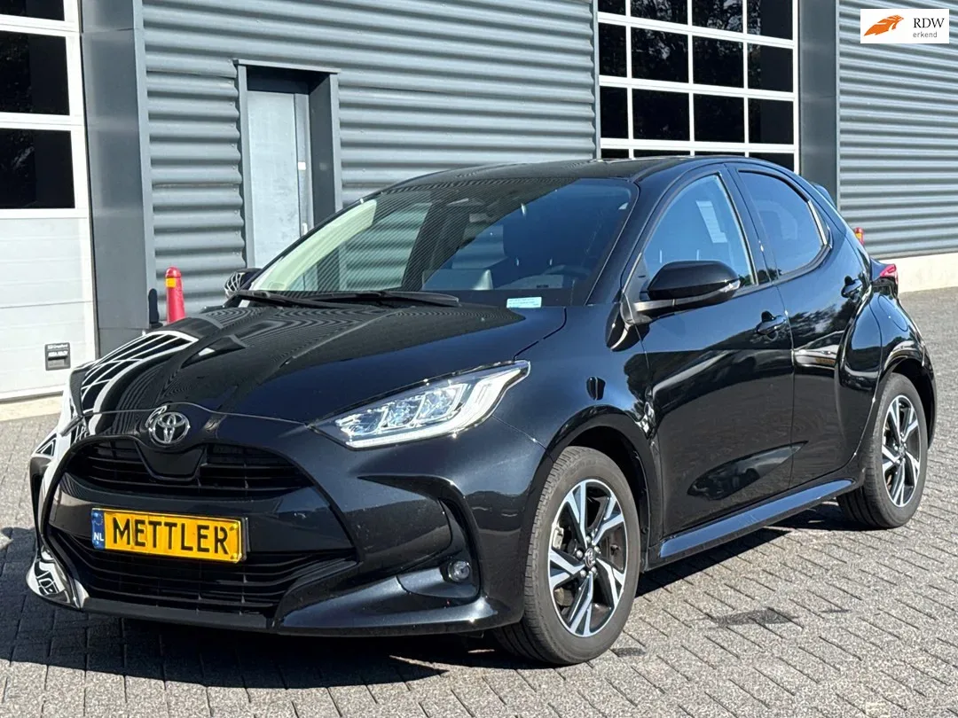 Toyota Yaris (2024) — foto 1