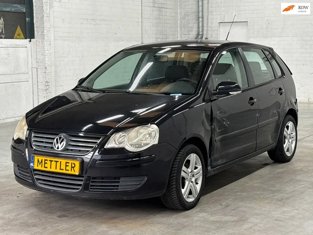 Volkswagen Polo (2007) — foto 1