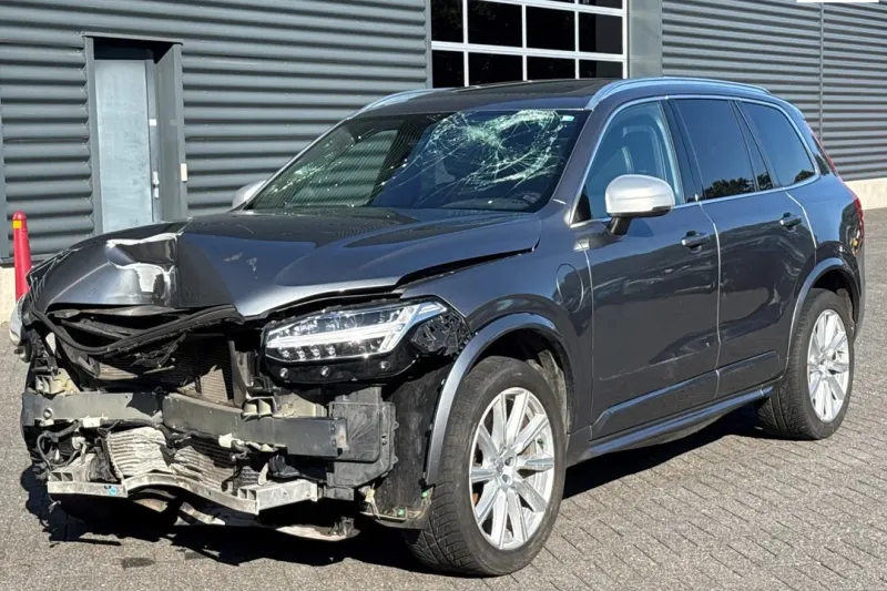 Volvo XC90 (2017)