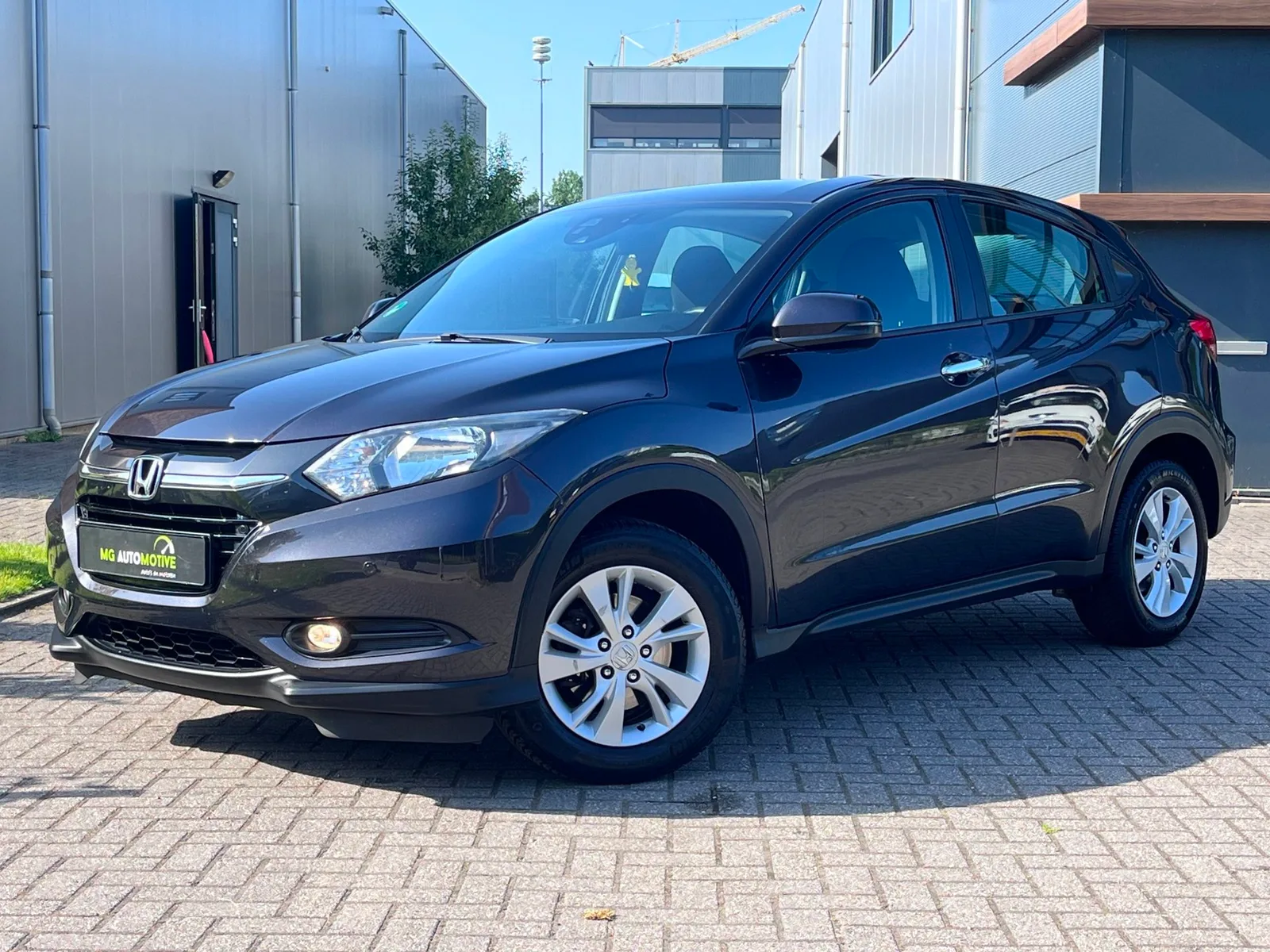 Honda HR-V (2016) — foto 1