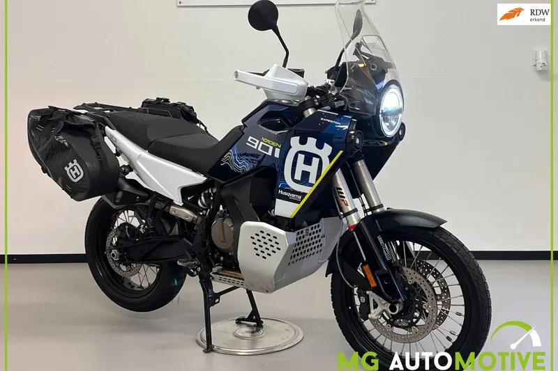Husqvarna Norden 901 (2023)