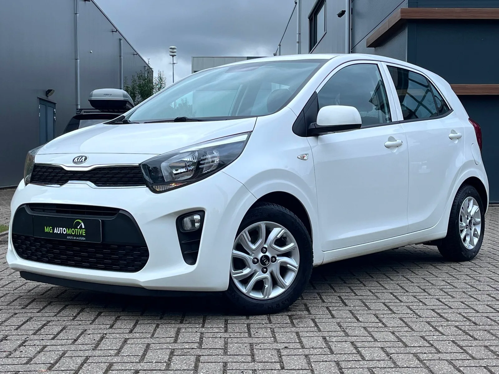 Kia Picanto (2019) — foto 1