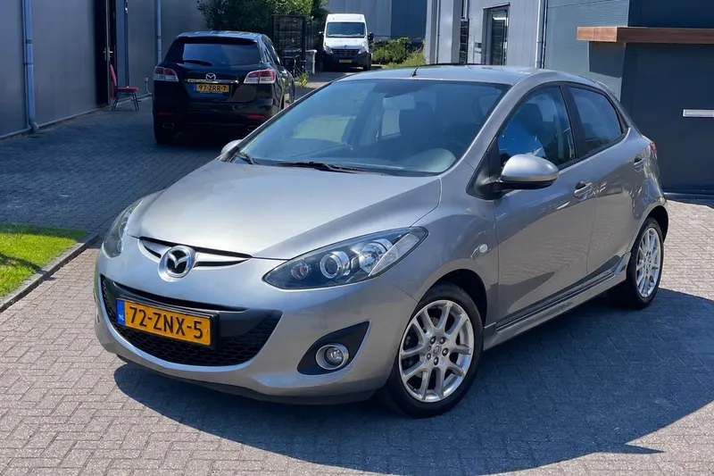 Mazda 2 (2013)