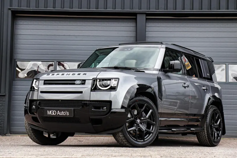 Land Rover Defender (2021)