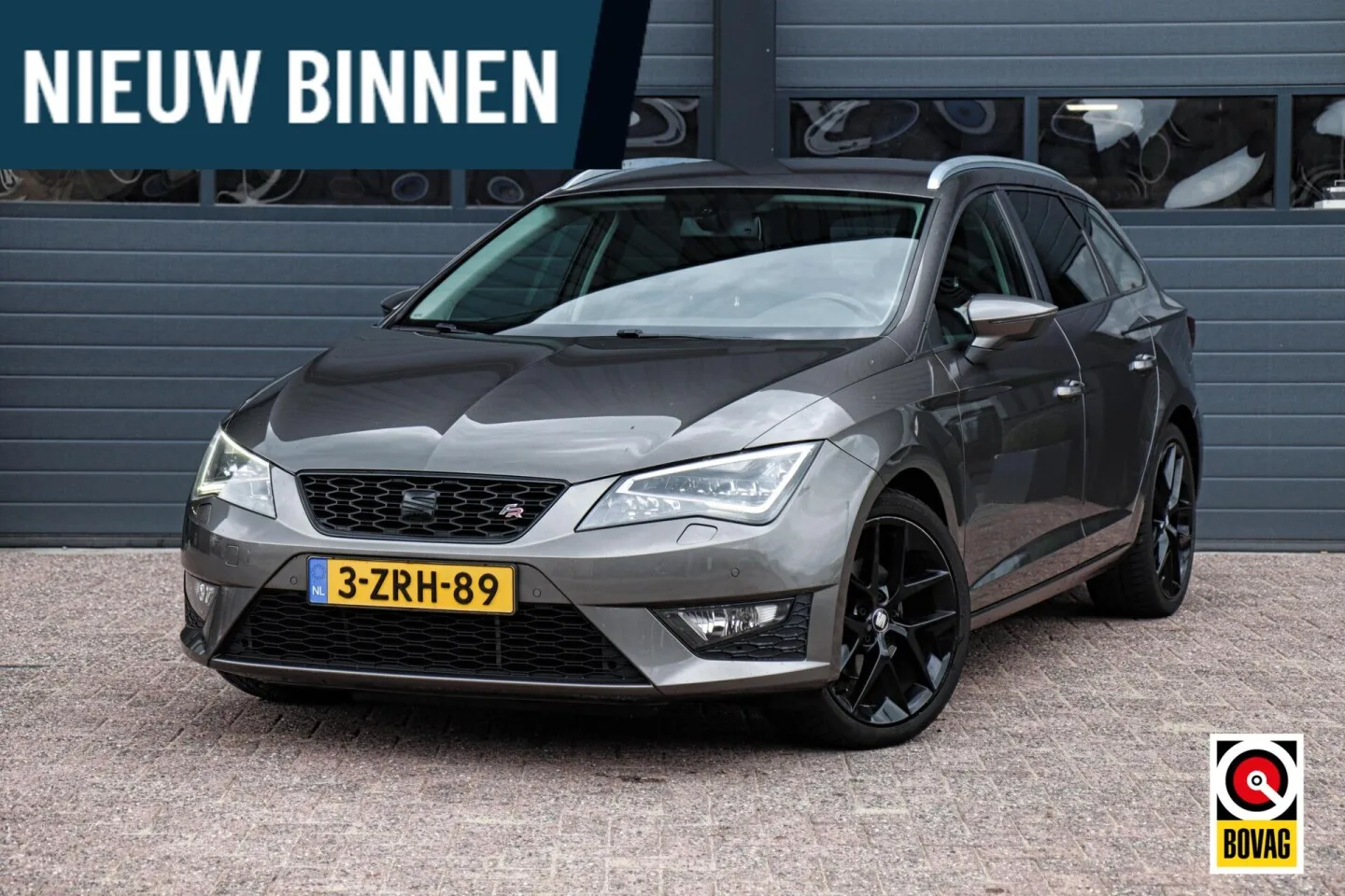 SEAT Leon (2015) — foto 1