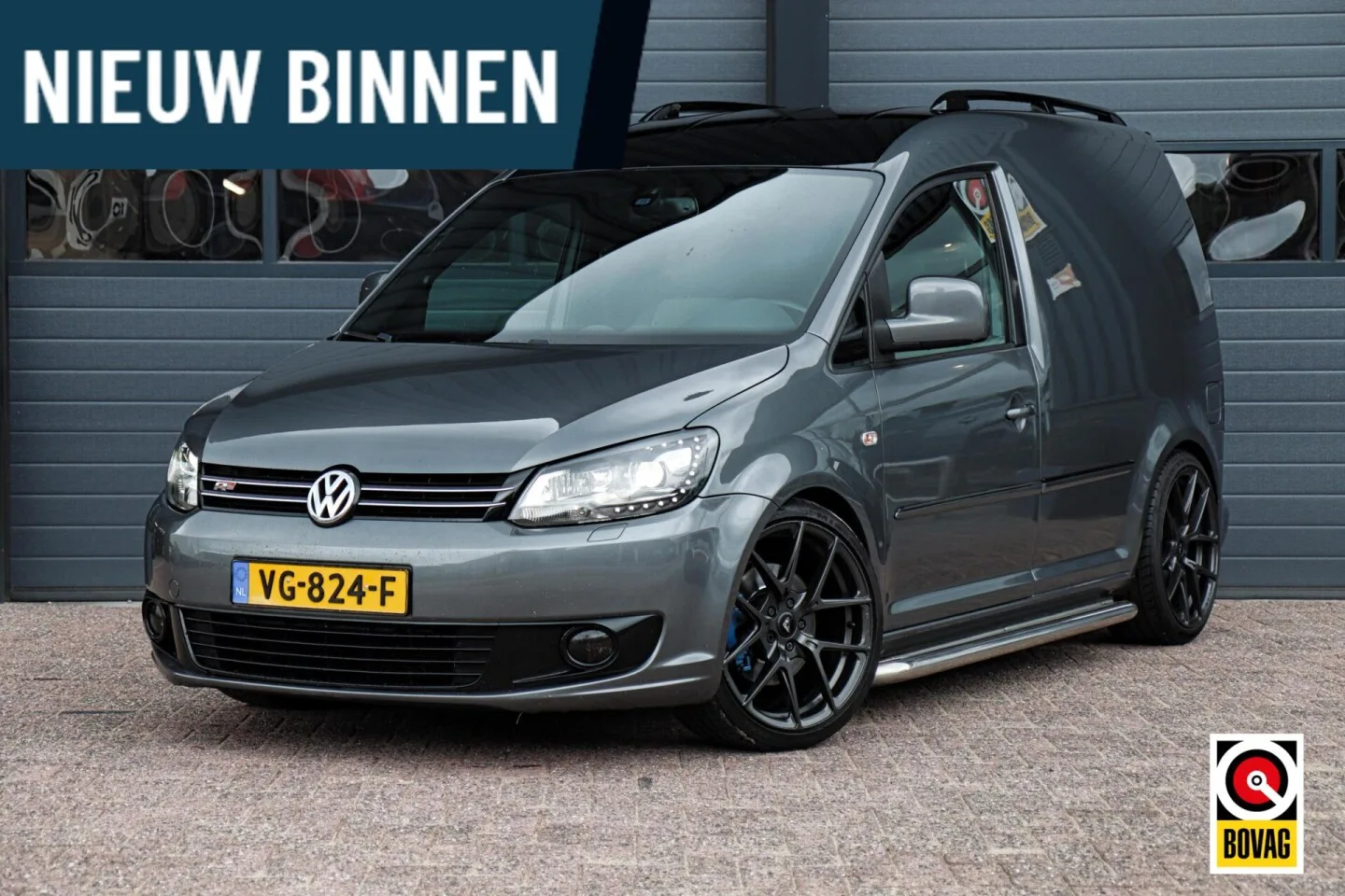 Volkswagen Caddy (2013) — foto 1