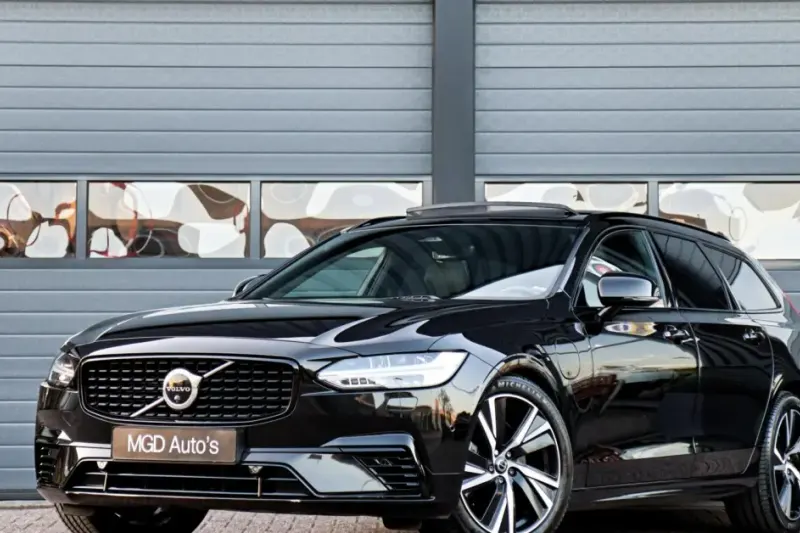 Volvo V90 (2022)